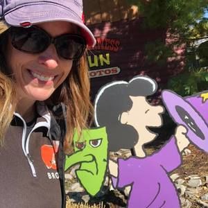 Meet your Posher, Debi